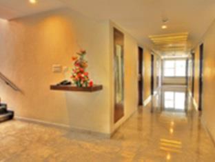 Hotel Sanman Gardenia Bangalore Exterior foto