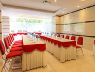 Hotel Sanman Gardenia Bangalore Exterior foto